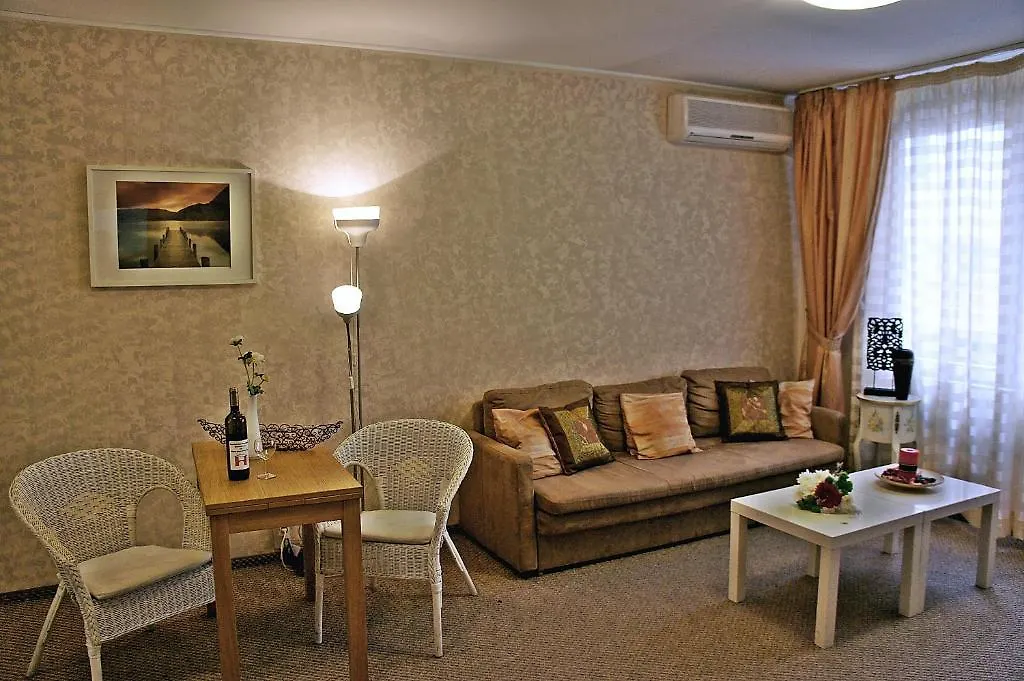 Agentia H Accommodation Bucharest Apartment