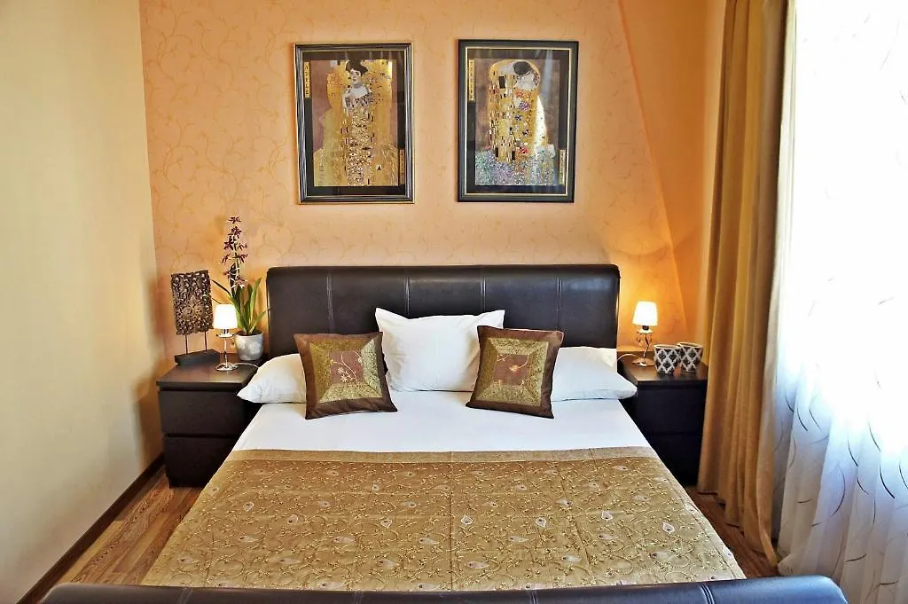Agentia H Accommodation Bucharest 0*,  Romania