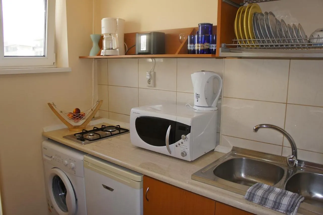 Agentia H Accommodation Bucareste 0*,