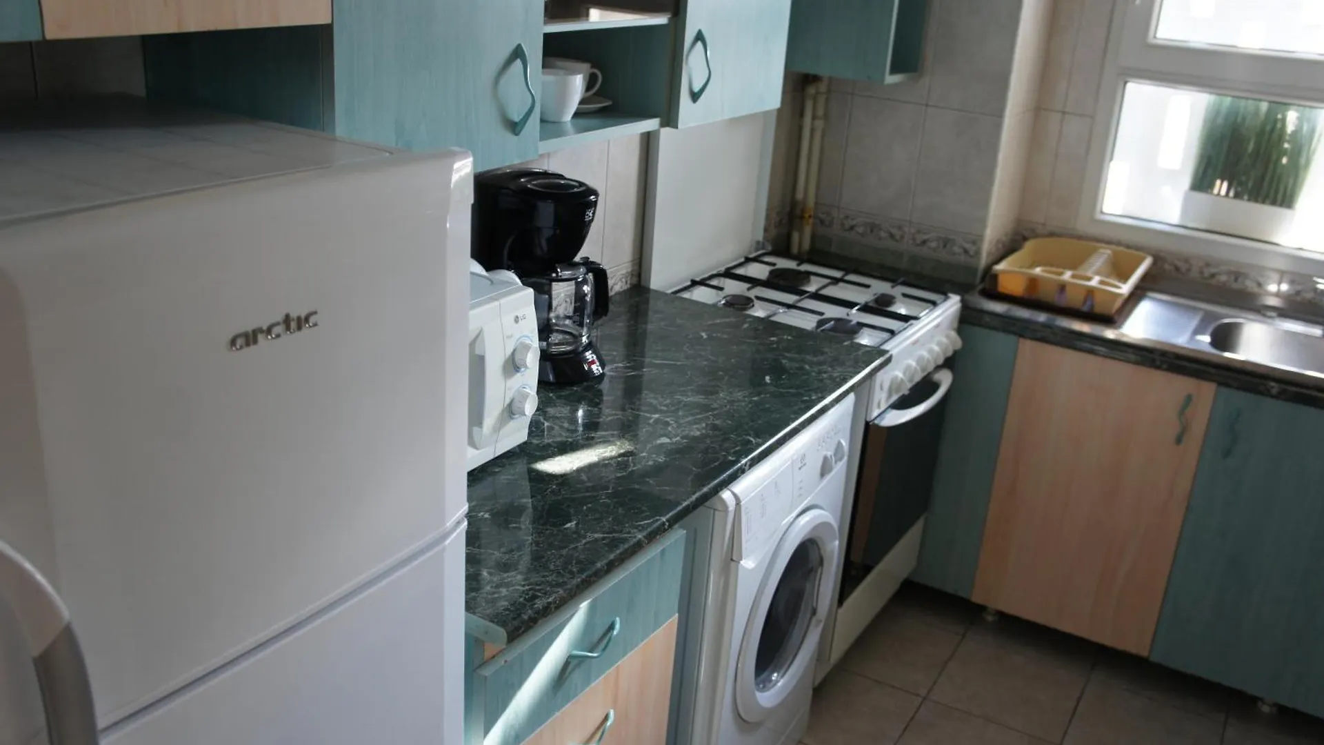 Agentia H Accommodation Bucharest 0*,  Romania